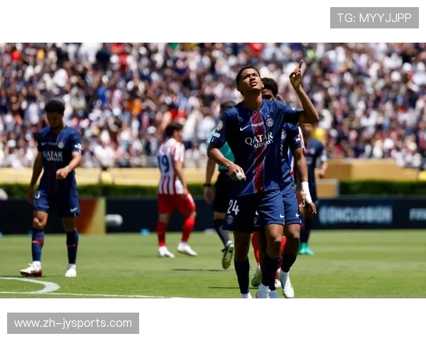 欧冠决赛最新预测：两大豪门对决谁能笑到最后？